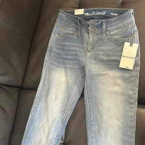 Wallflower light wash jeans